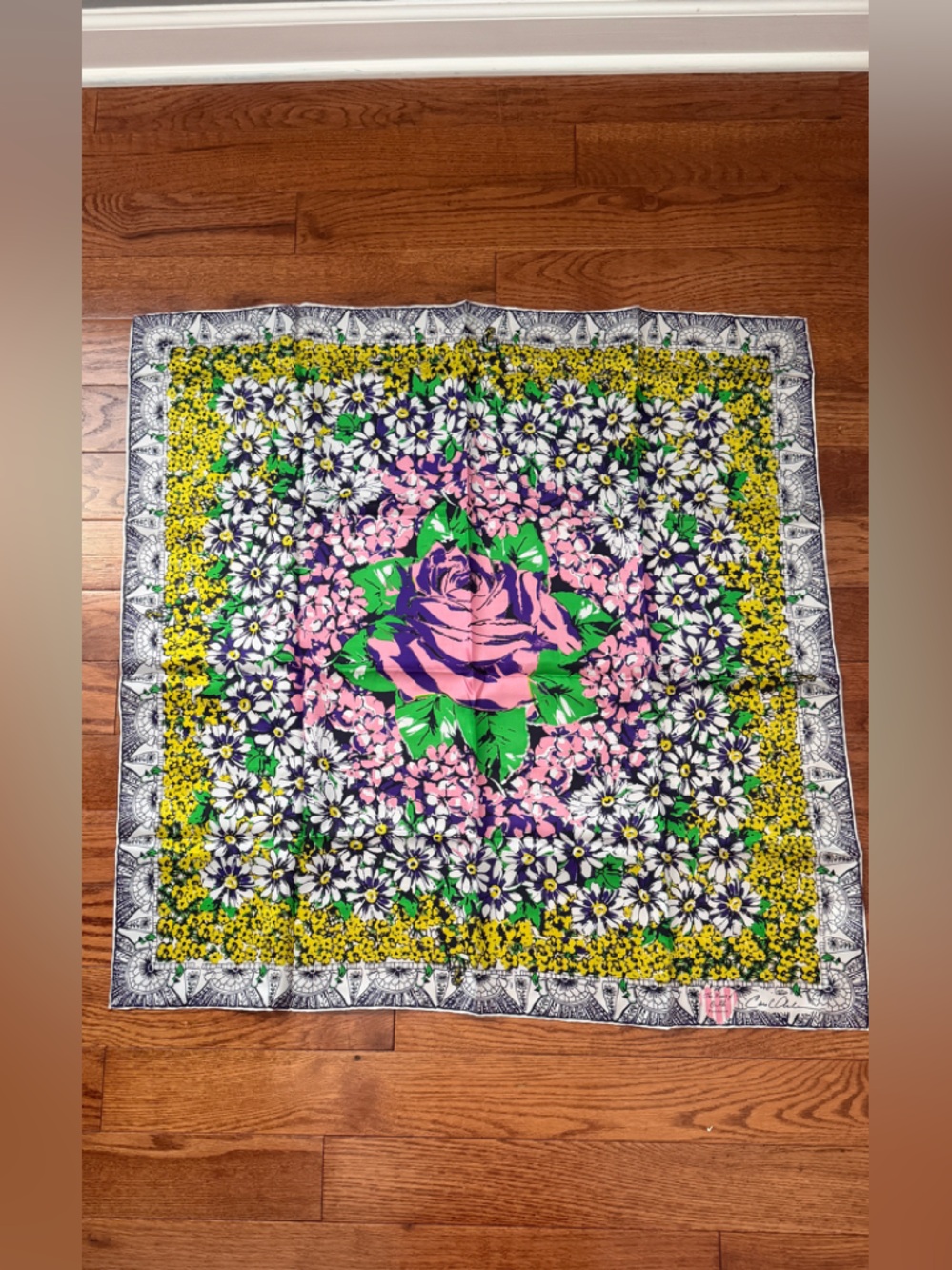 THE HEART OF CABI FOUNDATION hand rolled SILK SQUARE SCARF 32 x 32
